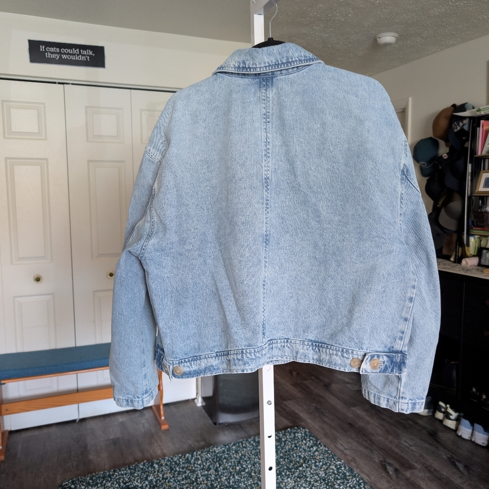 GAP Light Blue Denim Jacket - Picture 4 of 9